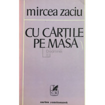 Cu cartile pe masa